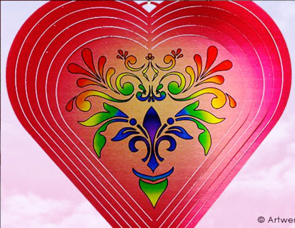 Radiance Heart Wind Spinner – Red